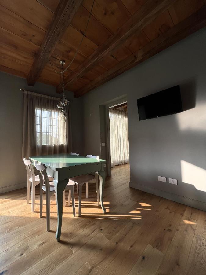 Готель Cascina Pianetta Quinta Missaglia Екстер'єр фото